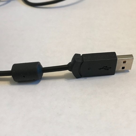 Microsoft SideWinder Gamepad USB Retro Gaming Controller with Manual - Picture 11 of 15